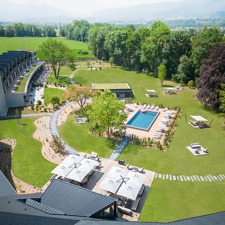 Miura Hotel Voglans Bagian luar foto