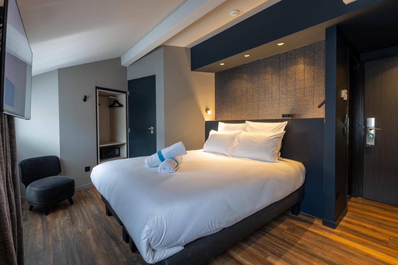 Miura Hotel Voglans Bagian luar foto