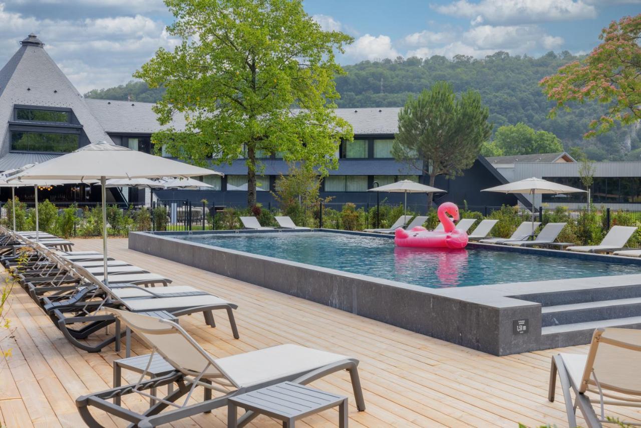 Miura Hotel Voglans Bagian luar foto