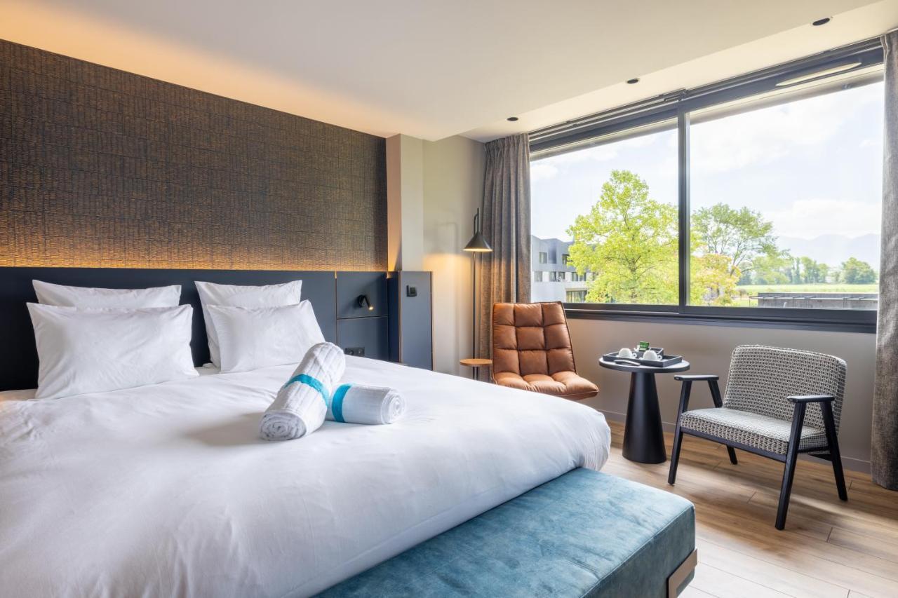 Miura Hotel Voglans Bagian luar foto