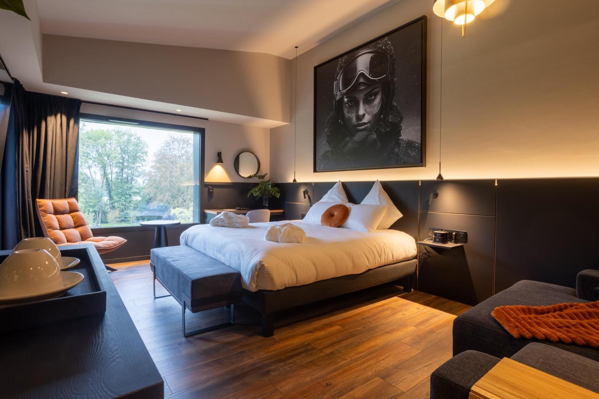 Miura Hotel Voglans Bagian luar foto