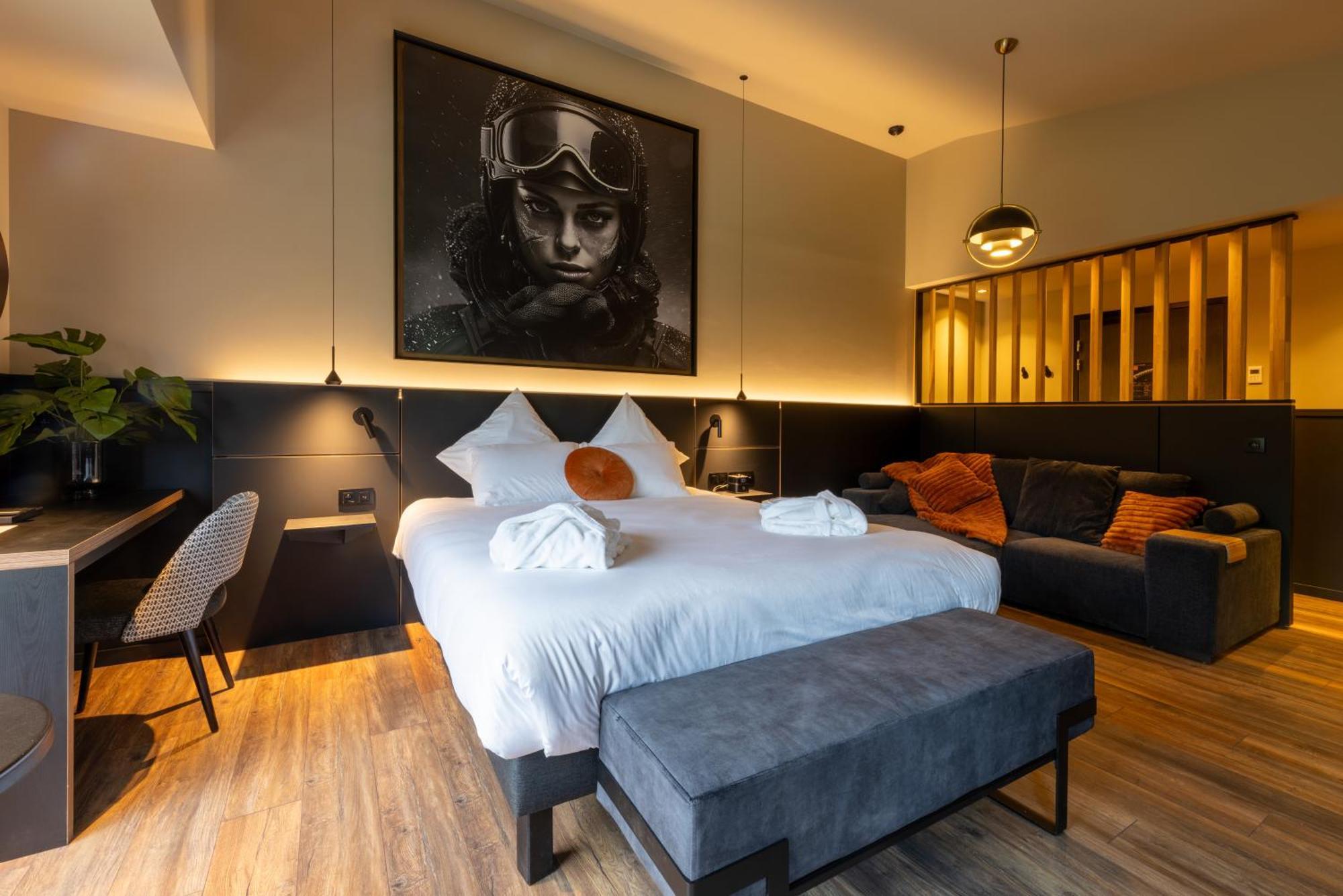 Miura Hotel Voglans Bagian luar foto